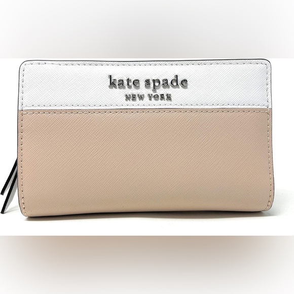kate spade Handbags - 🃏Card Givvy Kate Spade Wallet